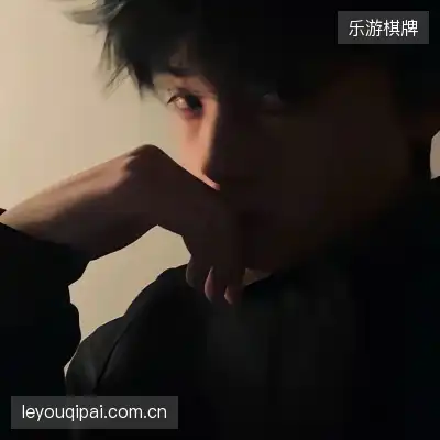 龚州旻